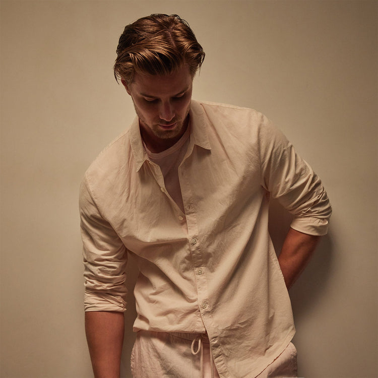 Standard Shirt in Zephyr Pigment | James Perse Los Angeles