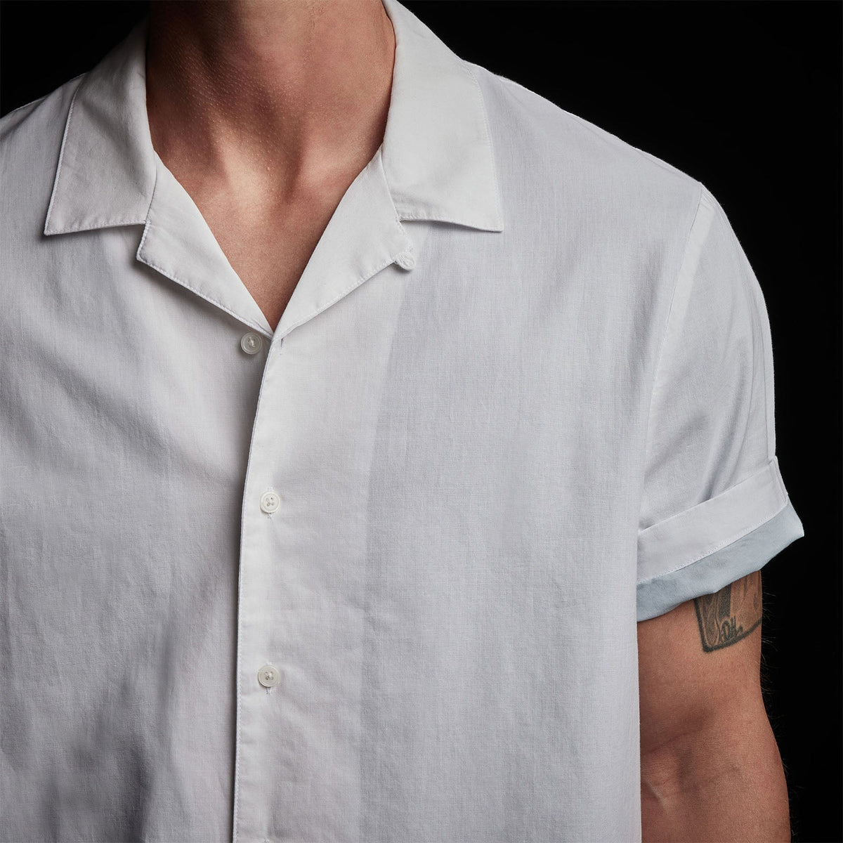 Double Layer Short Sleeve Shirt in White/Baby Blue | James Perse Los Angeles