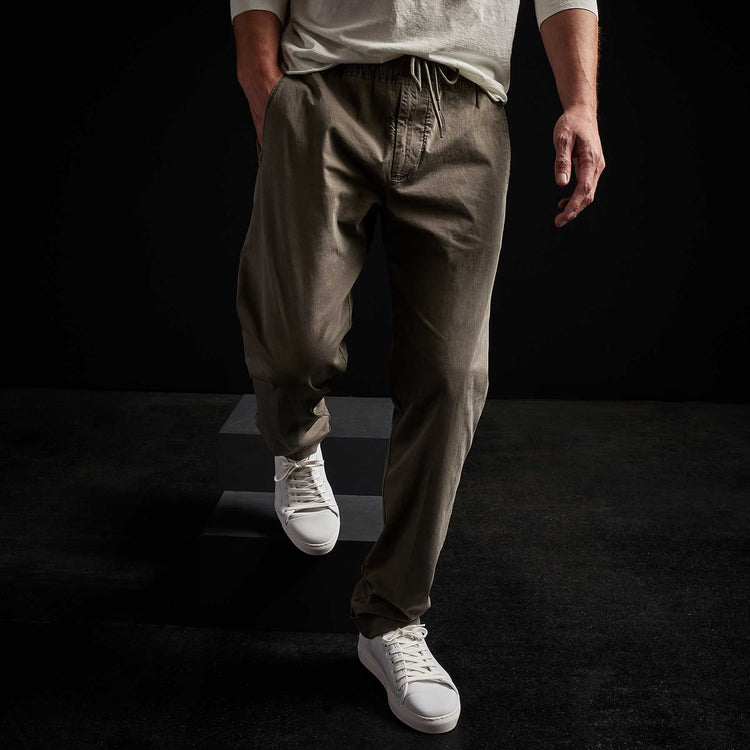 Cotton Linen Cuffed Trouser in Ammo Pigment | James Perse Los Angeles 