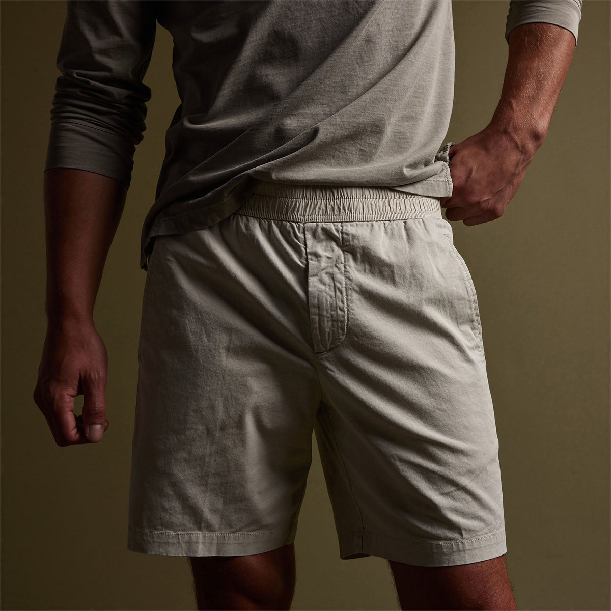 Cotton Linen Tailored Short in Paste Pigment | James Perse Los Angeles