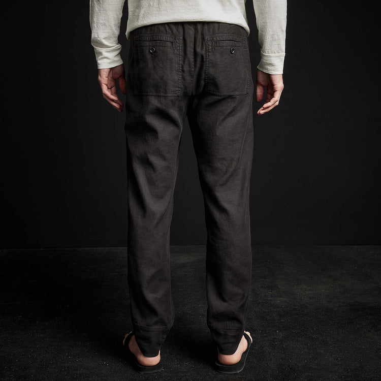 Patch Pocket Utility Pant in Black | James Perse Los Angeles