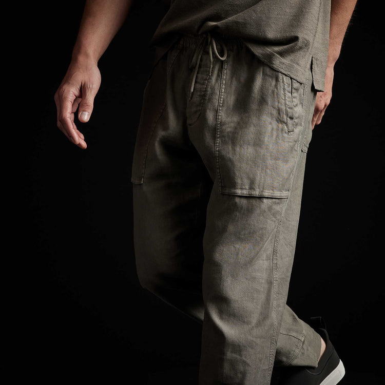 Patch Pocket Utility Pant in River Rock Pigment | James Perse Los Angeles