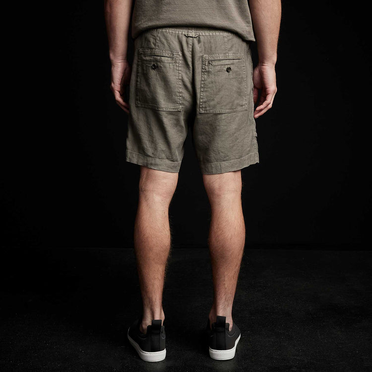 Patch Pocket Short in River Rock Pigment | James Perse Los Angeles