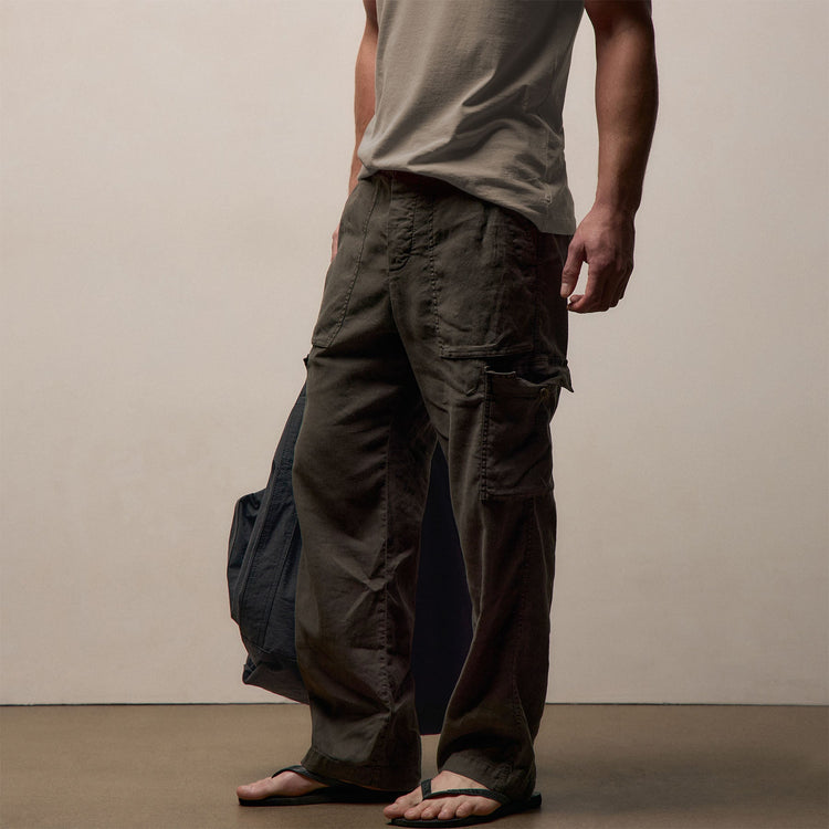 Stretch Linen Cargo Pant in Dark Olive Pigment | James Perse Los Angeles