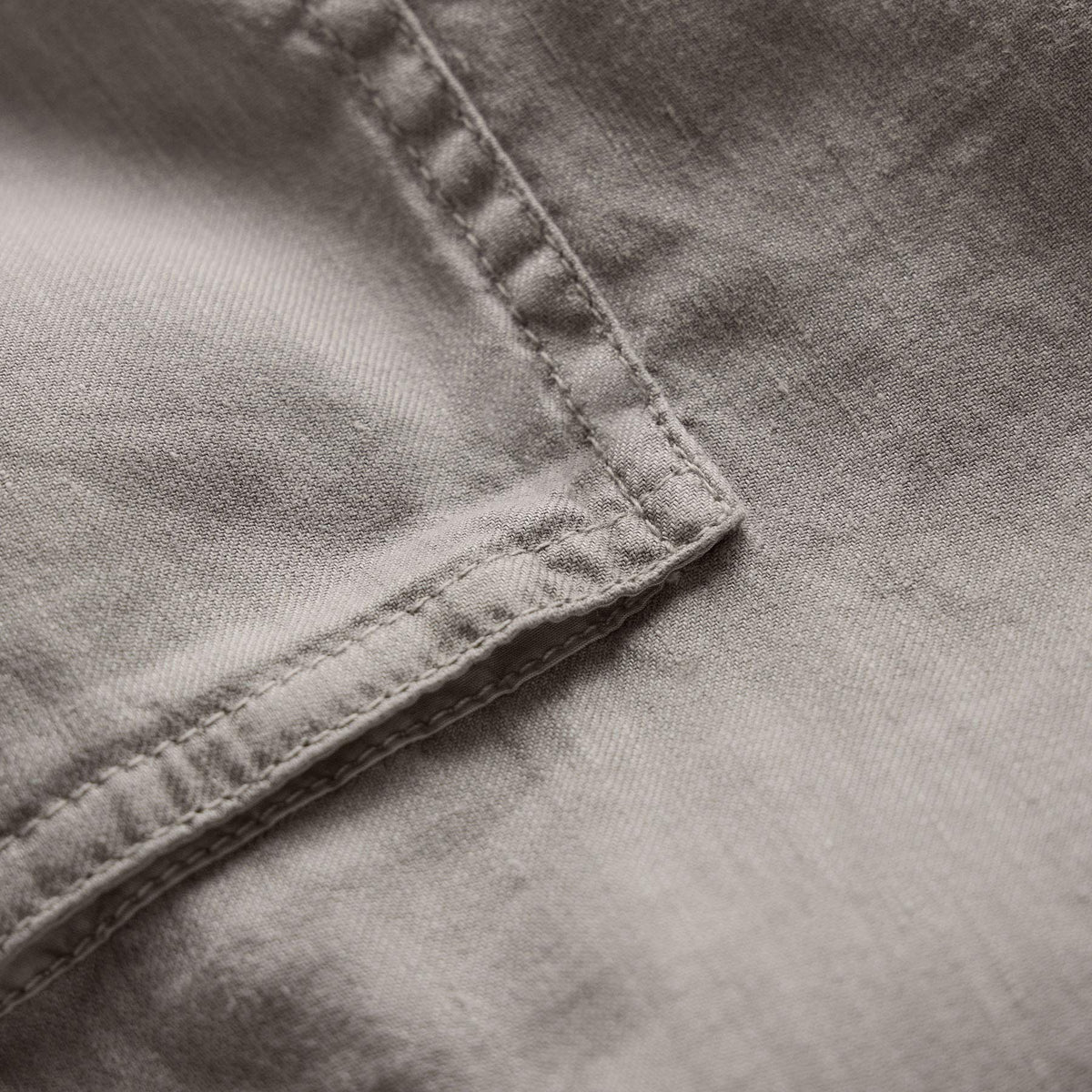 Stretch Linen Cargo Pant in Fog Pigment | James Perse Los Angeles