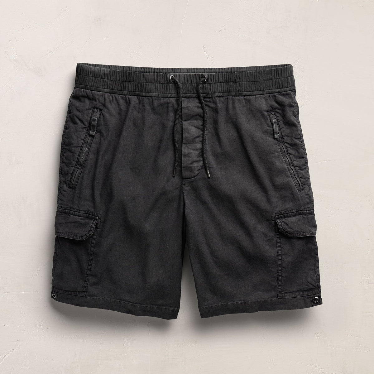 Linen Cotton Utility Short in Magma Pigment | James Perse Los Angeles