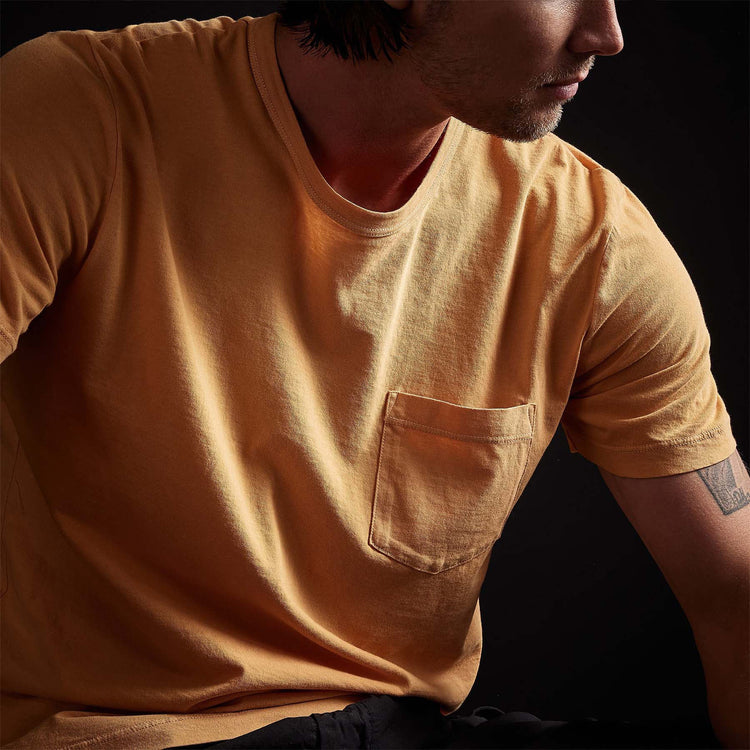 Lightweight Jersey Pocket Tee in Apricot Pigment | James Perse Los Angeles 