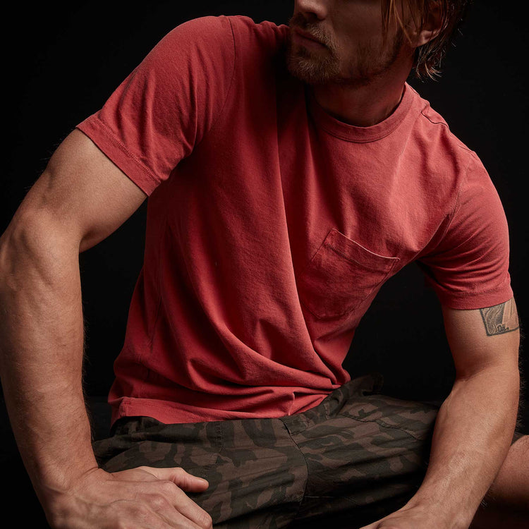 Lightweight Jersey Pocket Tee - Brick Pigment | James Perse Los Angeles
