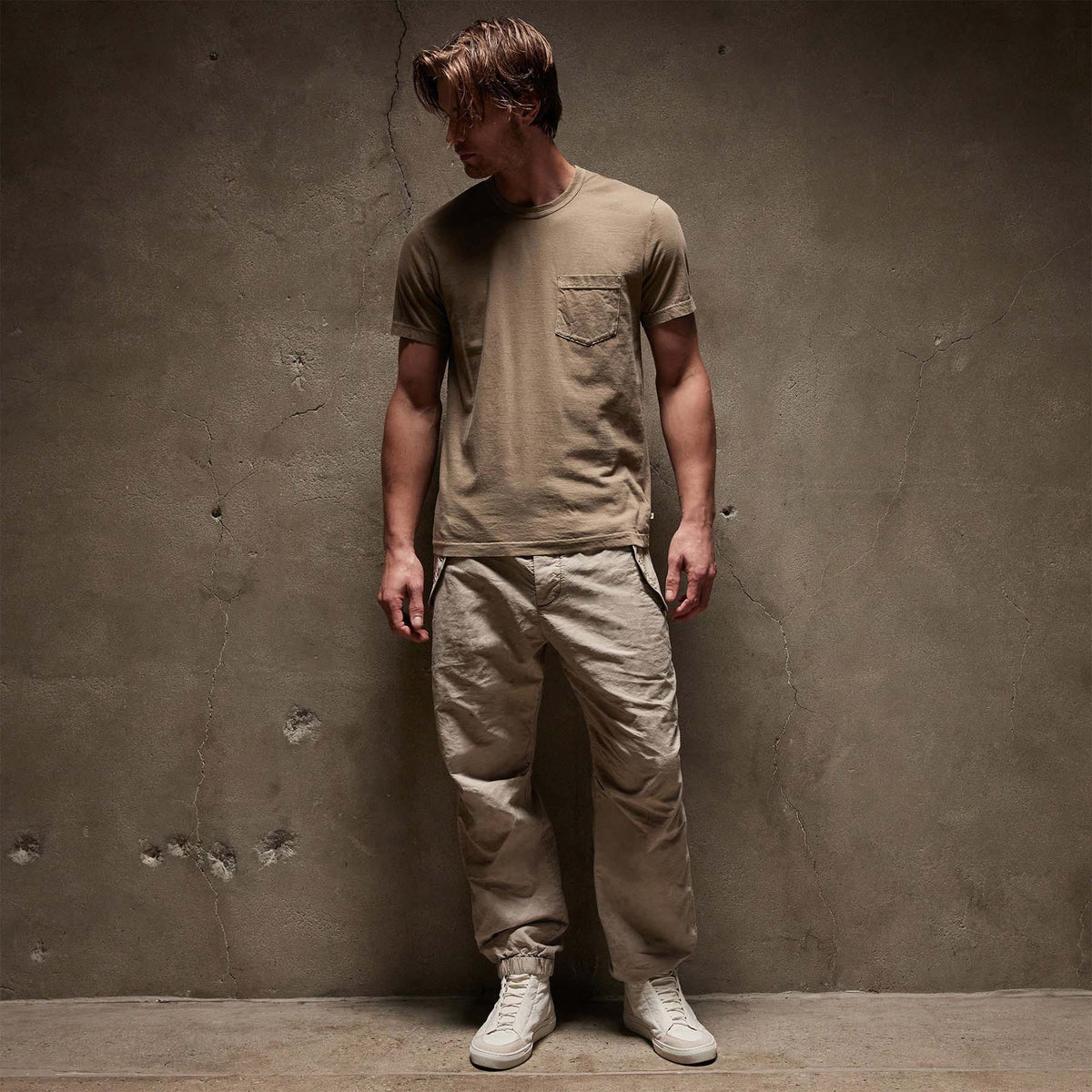 Lightweight Jersey Pocket Tee in Cashew Pigment | James Perse Los Angeles