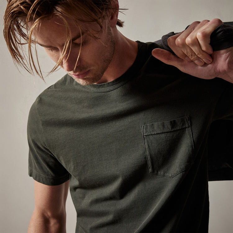 Lightweight Jersey Pocket Tee in Dark Olive Pigment | James Perse Los Angeles