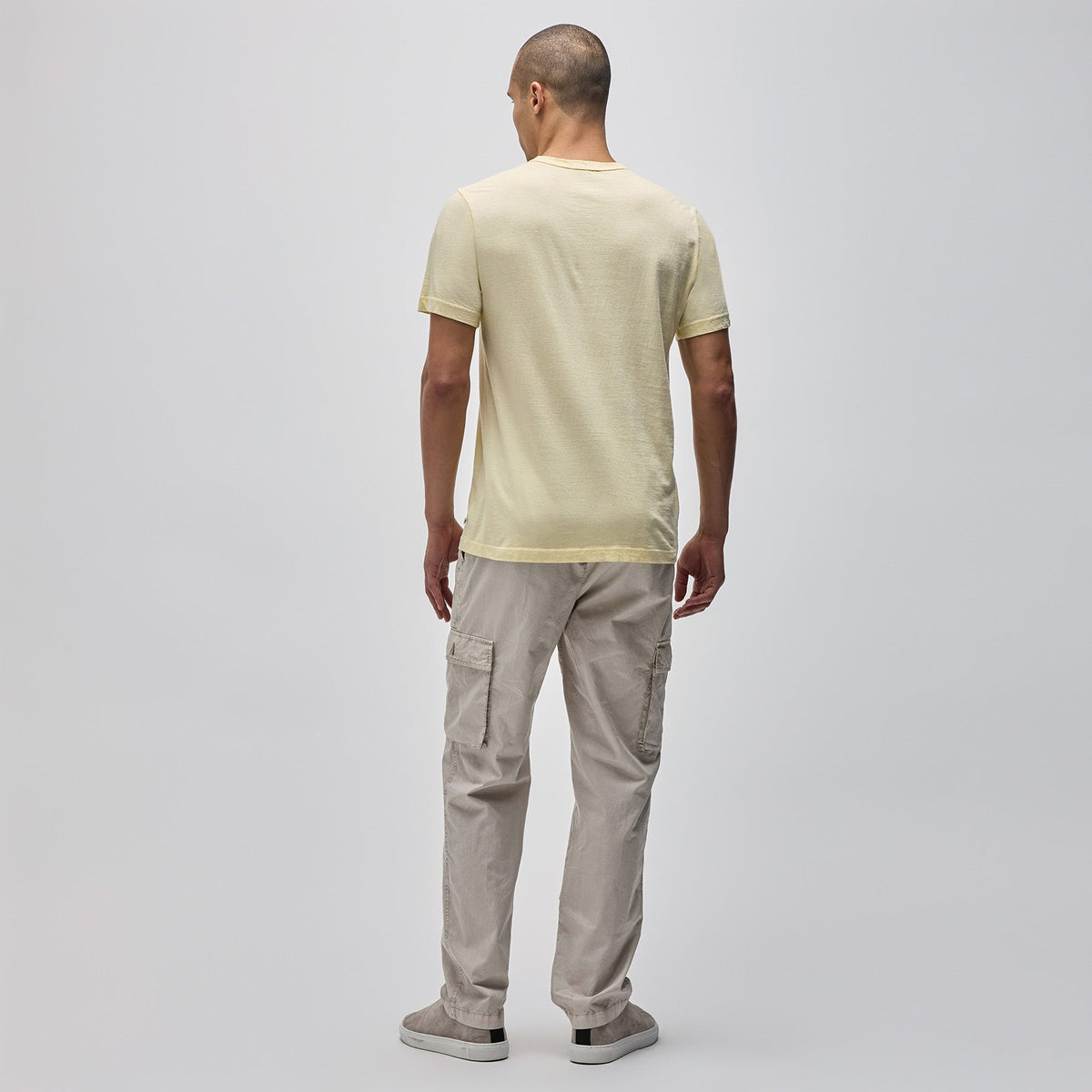 Lightweight Jersey Pocket Tee in Oz Pigment | James Perse Los Angeles