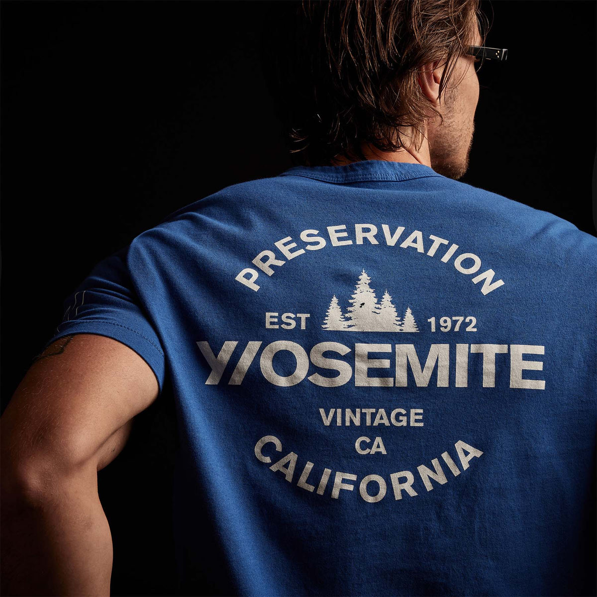 Y/OSEMITE Short Sleeve Crew Neck in Current/Shell | James Perse Los Angeles