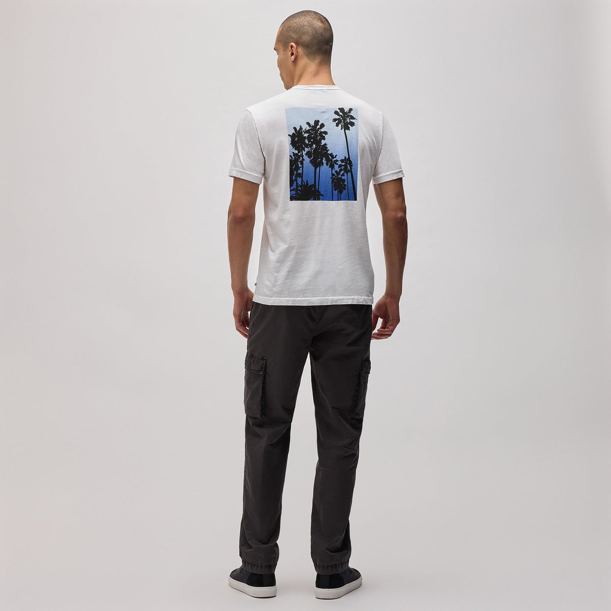 Short Sleeve Crew Palm Graphic in White/Blue | James Perse Los Angeles