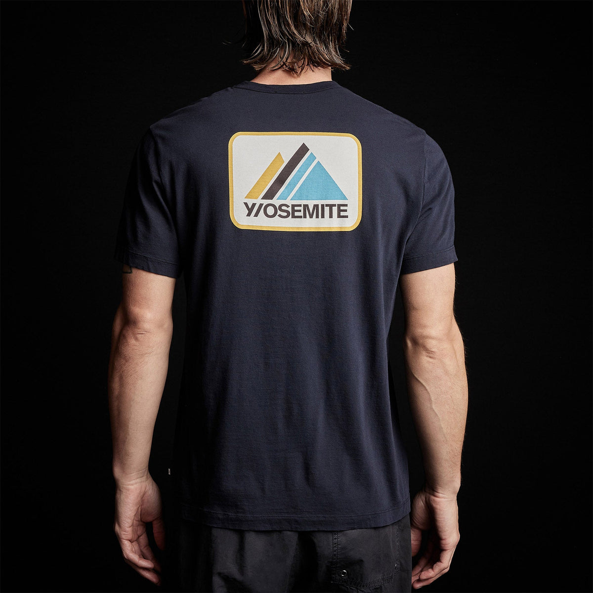 Short Sleeve Crew Alpine Graphic in Deep | James Perse Los Angeles