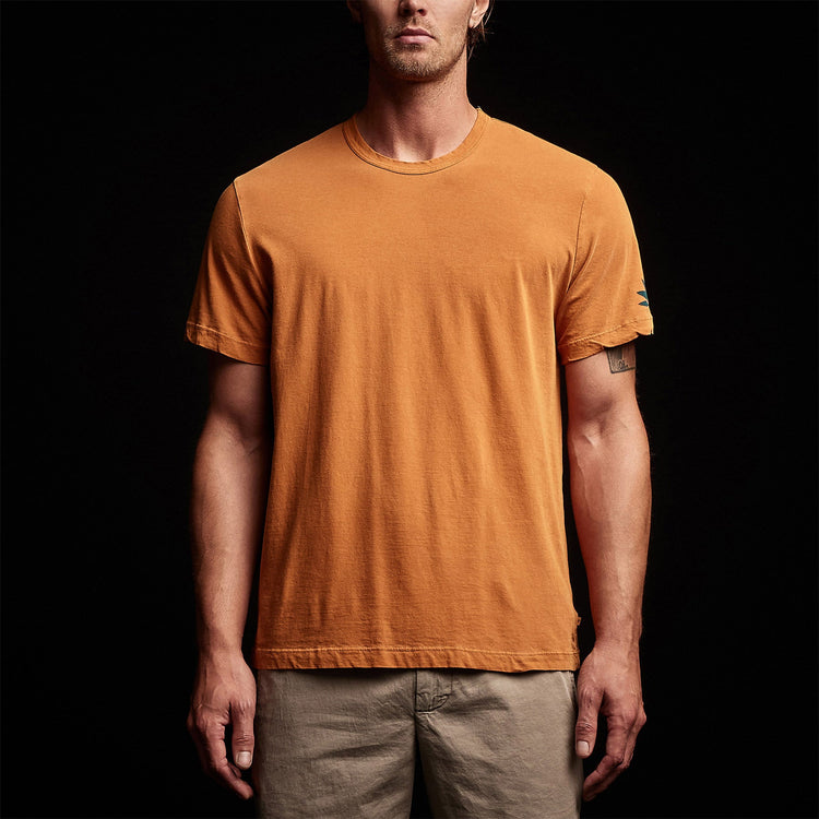 Malibu Shoreline Graphic Crew in Citrine Pigment | James Perse Los Angeles