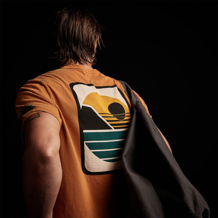 Malibu Shoreline Graphic Crew in Citrine Pigment | James Perse Los Angeles
