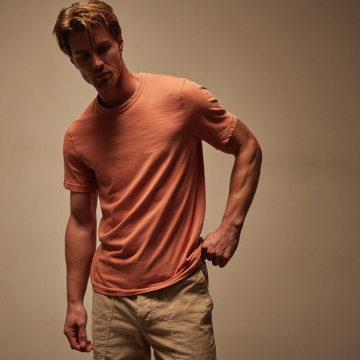 Short Sleeve Crew Neck in Adobe Pigment | James Perse Los Angeles