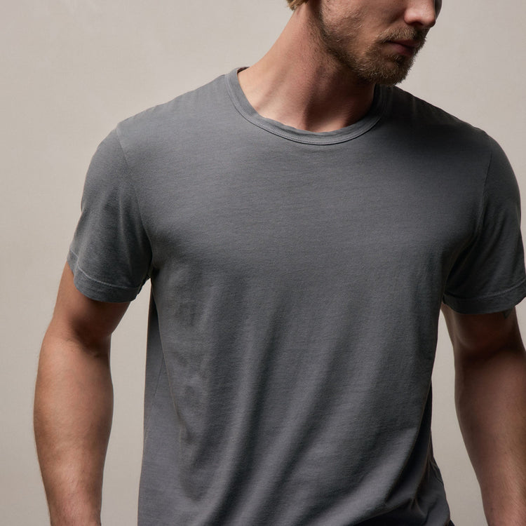 Short Sleeve Crew Neck in Cavalry Pigment | James Perse Los Angeles