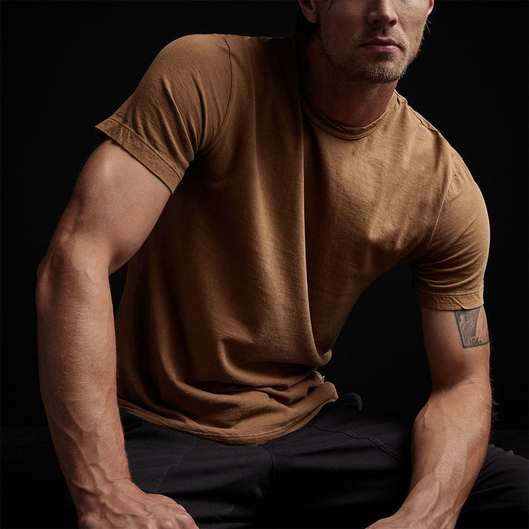 Short Sleeve Crew Neck in Copper Pigment | James Perse Los Angeles