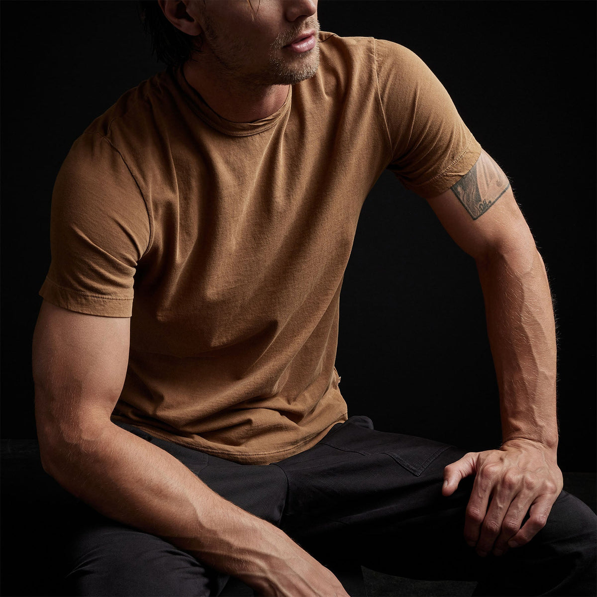 Short Sleeve Crew Neck in Copper Pigment | James Perse Los Angeles