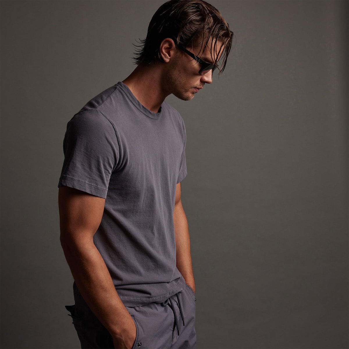 Short Sleeve Crew Neck in Flannel Pigment | James Perse Los Angeles