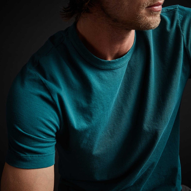 Short Sleeve Crew Neck in Jewel | James Perse Los Angeles