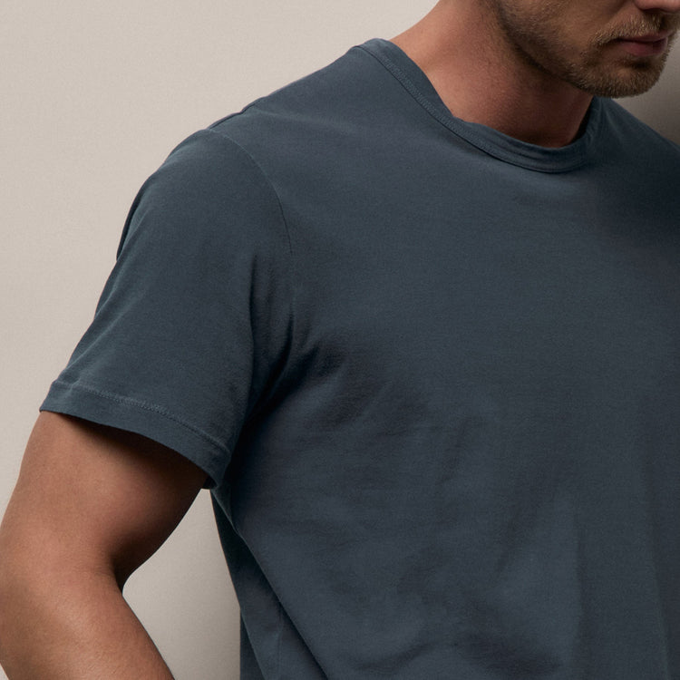 Short Sleeve Crew Neck in Lake Pigment | James Perse Los Angeles