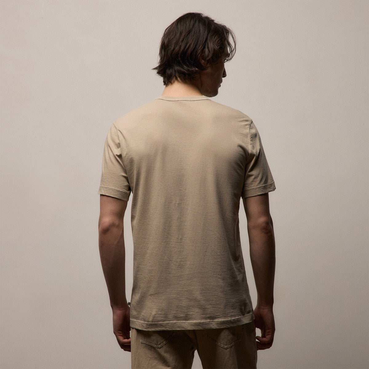 Short Sleeve Crew Neck in Light Khaki Pigment | James Perse Los Angeles