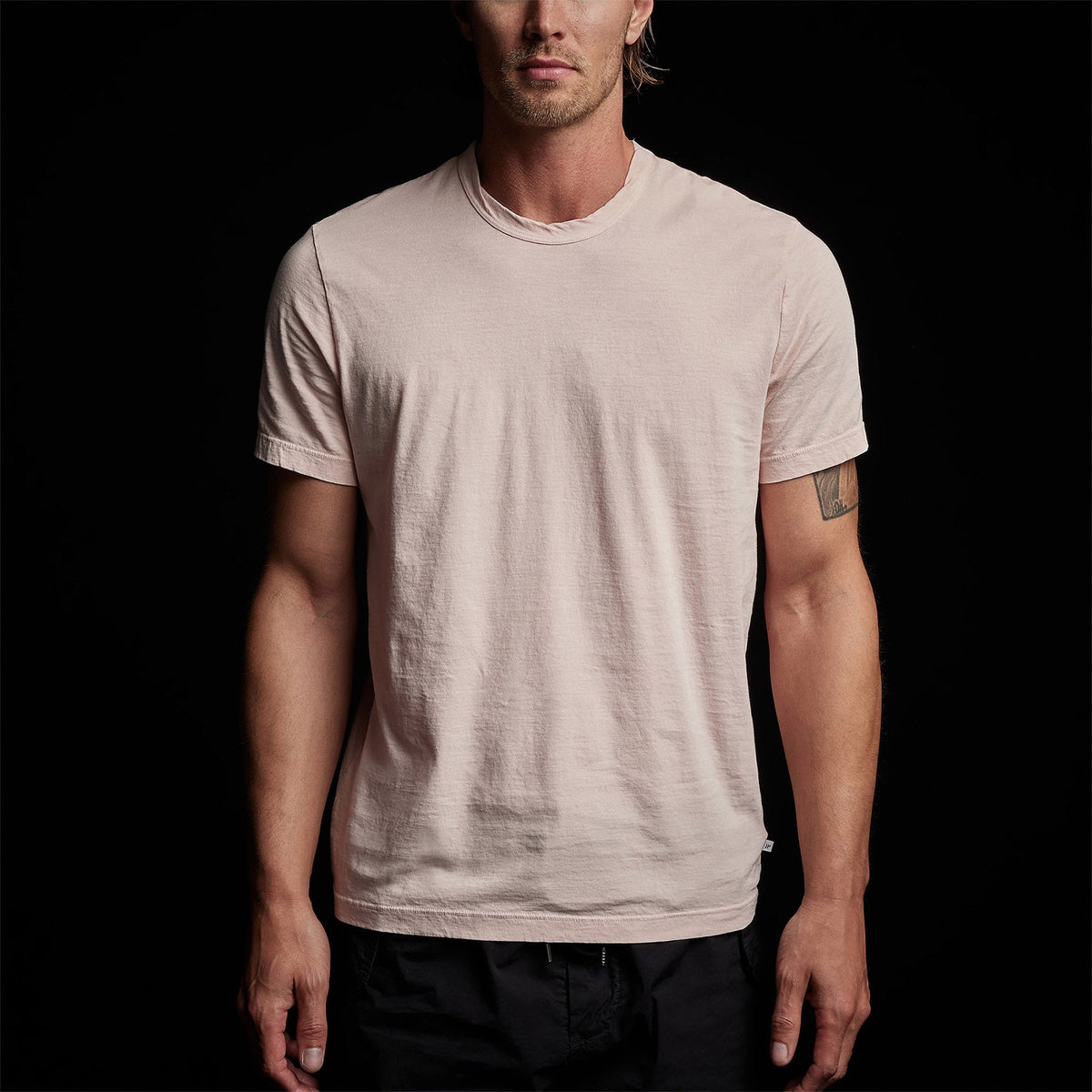Short Sleeve Crew Neck in Nougat Pigment | James Perse Los Angeles