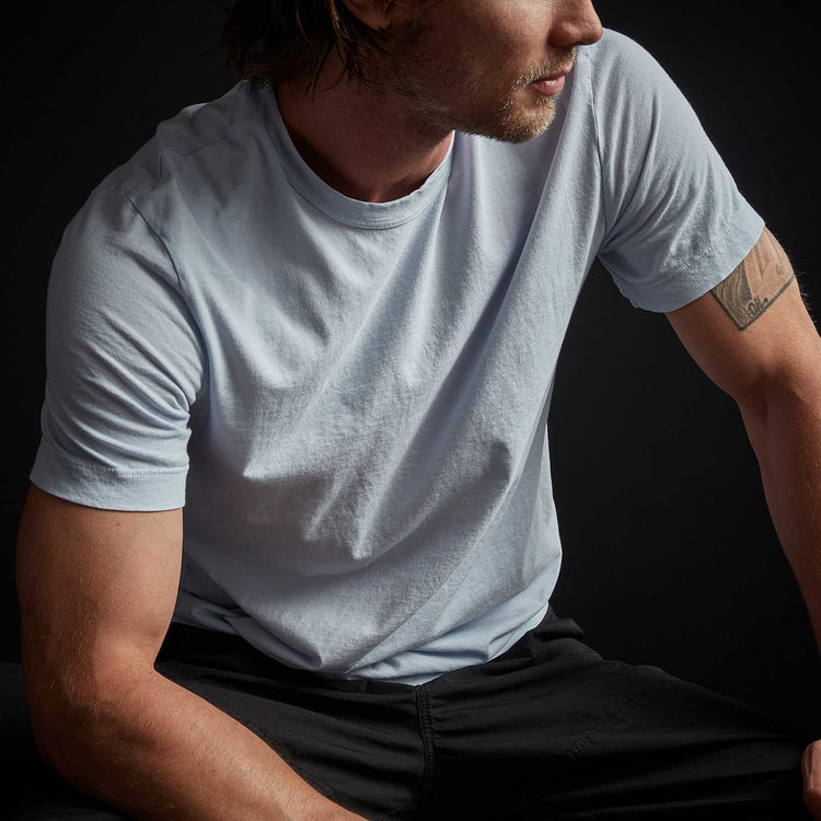 Short Sleeve Crew Neck in Powder Blue Pigment | James Perse Los Angeles