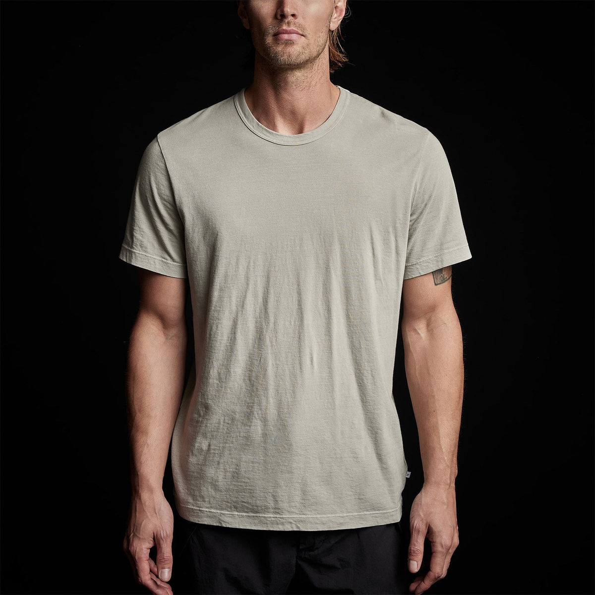 Short Sleeve Crew Neck in Silt Pigment | James Perse Los Angeles