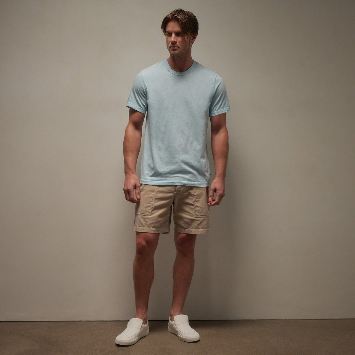 Short Sleeve Crew Neck in Taffy Pigment | James Perse Los Angeles