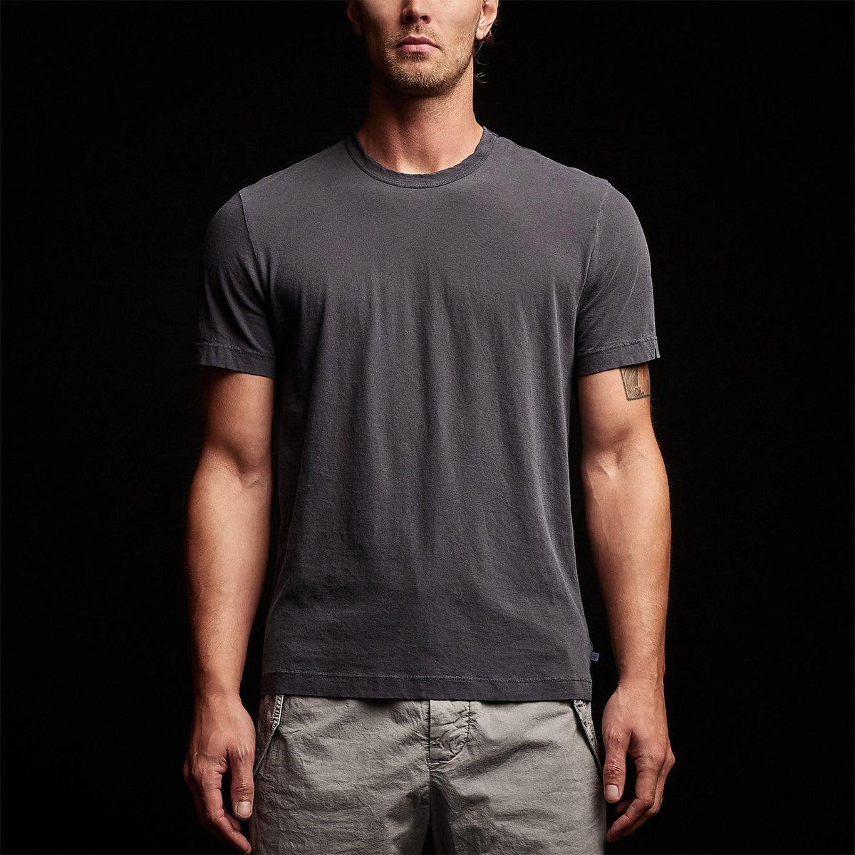 Short Sleeve Crew Neck in Titan Pigment | James Perse Los Angeles
