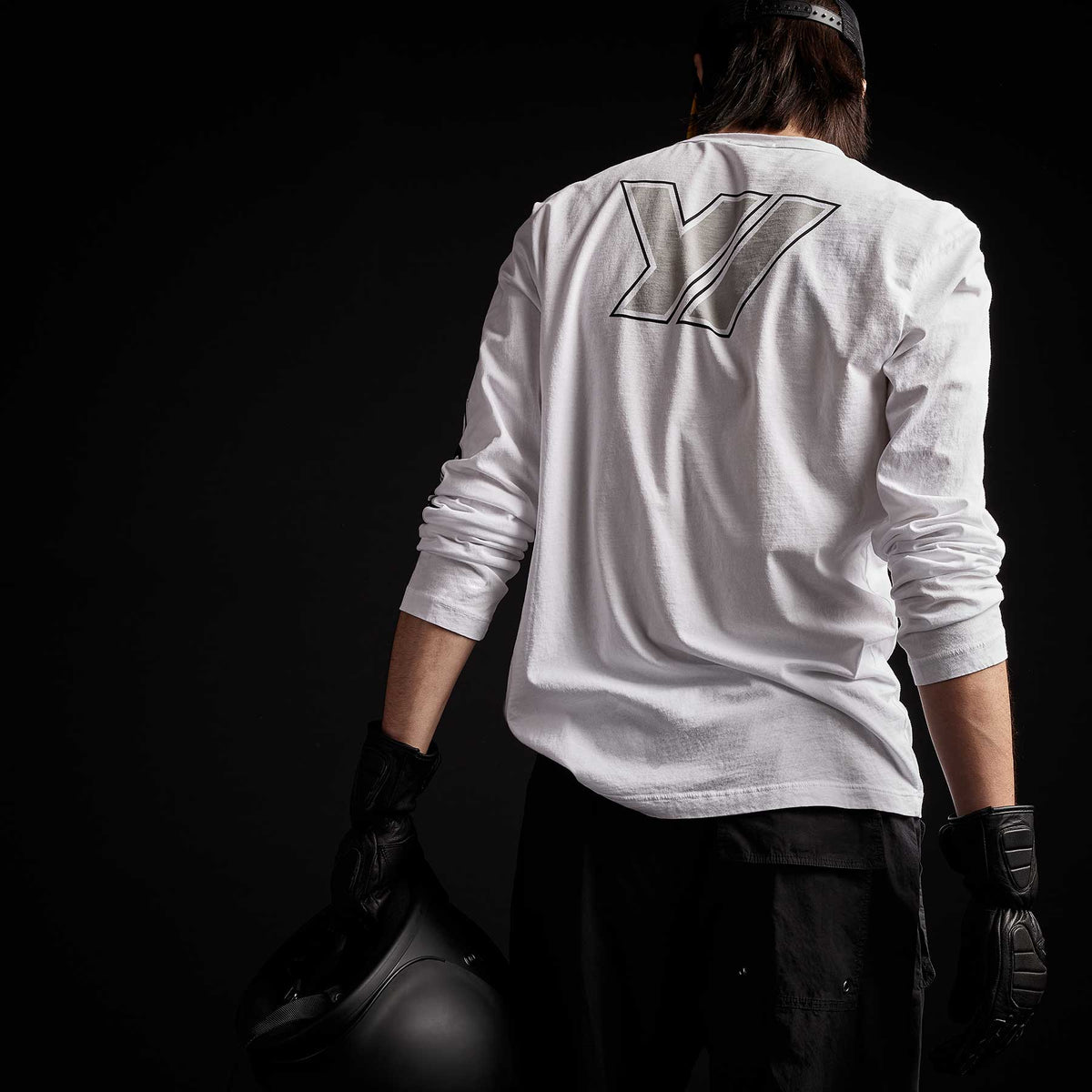 Long Sleeve Crew Neck in White | James Perse Los Angeles 