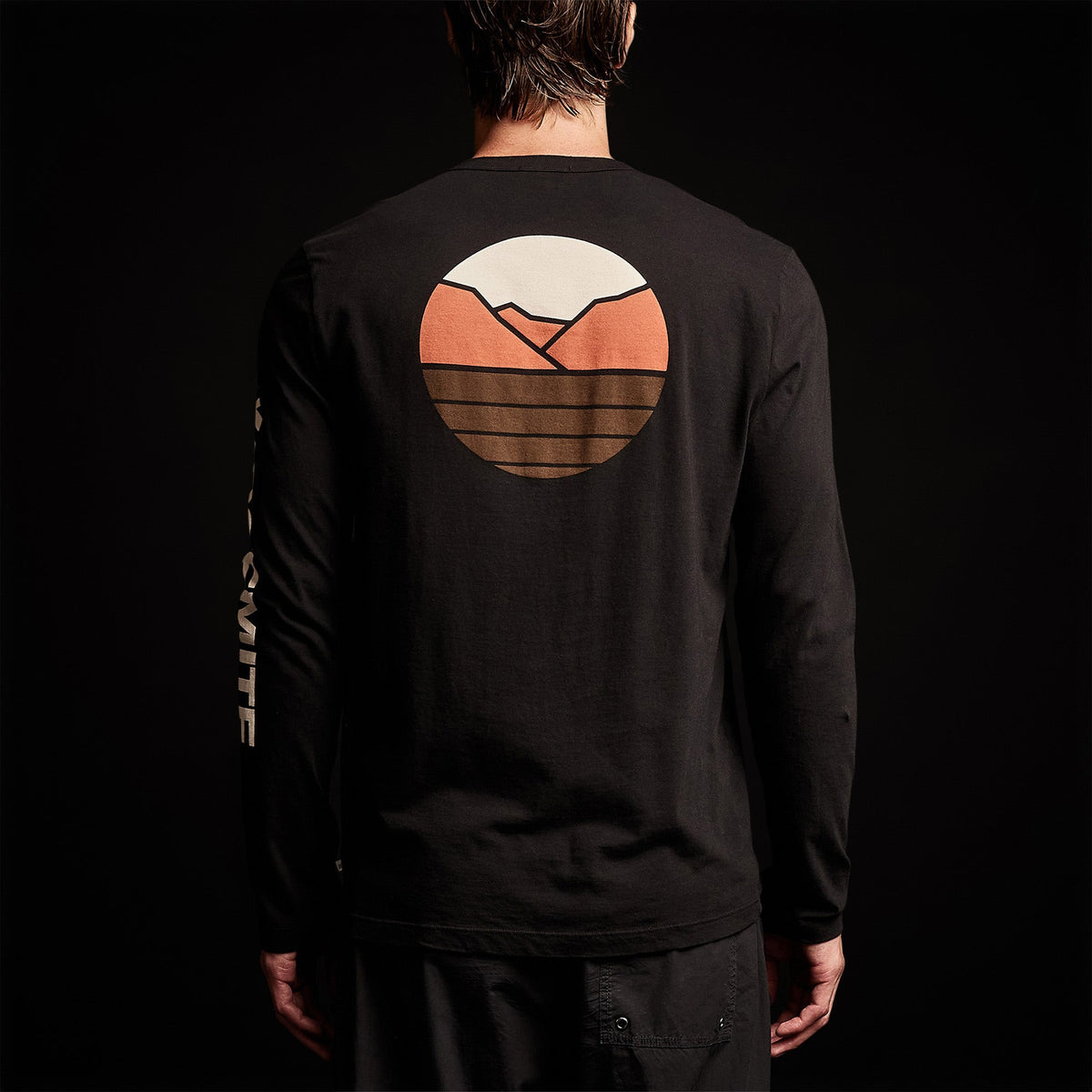 Long Sleeve Crew Neck Y/ Circle Mtn in Black | James Perse Los Angeles