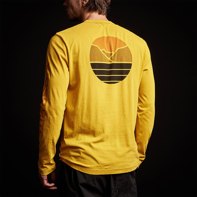 Long Sleeve Crew Neck Y/ Circle Mtn in Crocus Yellow | James Perse Los Angeles