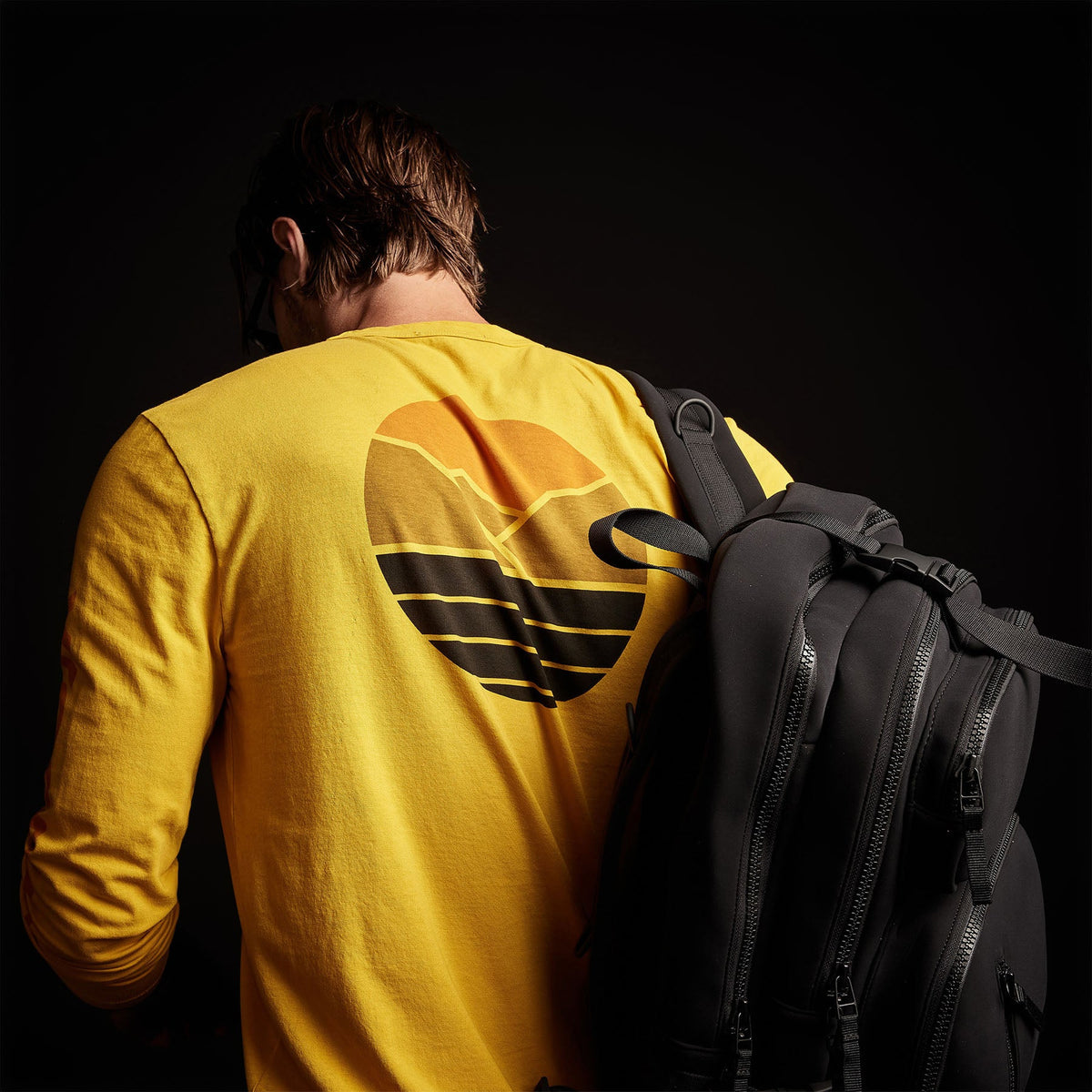 Long Sleeve Crew Neck Y/ Circle Mtn in Crocus Yellow | James Perse Los Angeles
