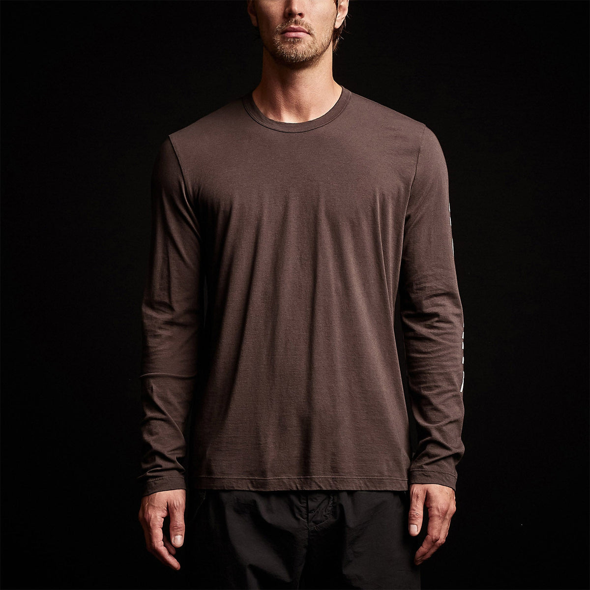 Long Sleeve Crew Neck Y/ Circle Mtn in Porcupine | James Perse Los Angeles