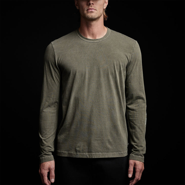 Long Sleeve Crew Neck Ca Yosemite in Platoon Pigment | James Perse Los Angeles