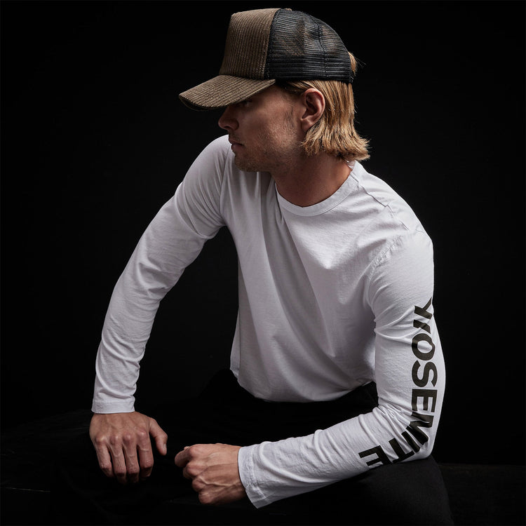 Long Sleeve Crew Neck Ca Yosemite in White | James Perse Los Angeles