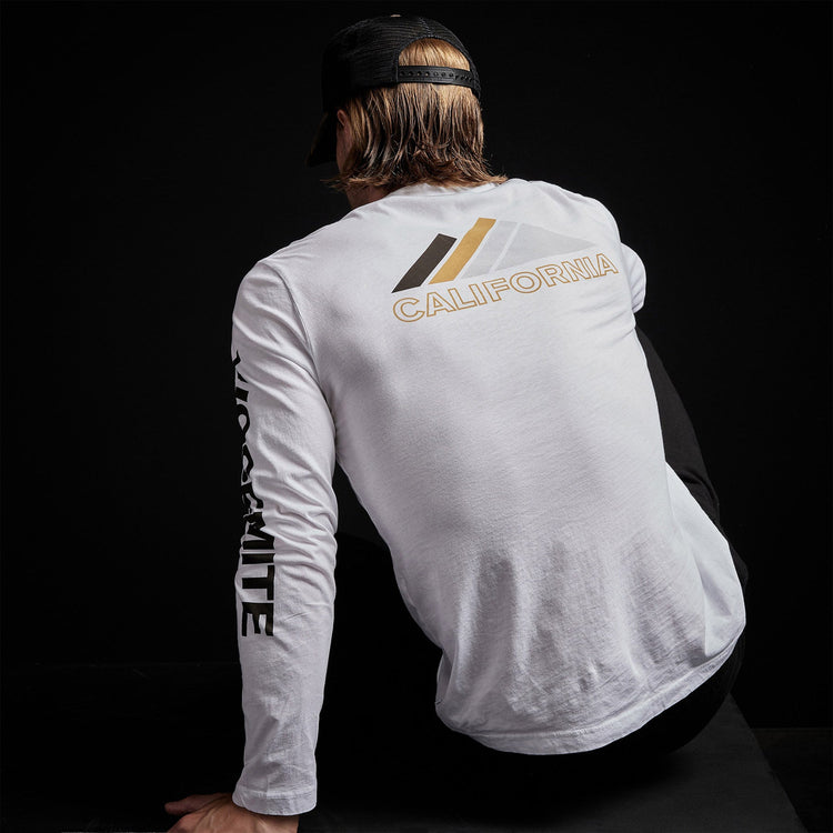 Long Sleeve Crew Neck Ca Yosemite in White | James Perse Los Angeles