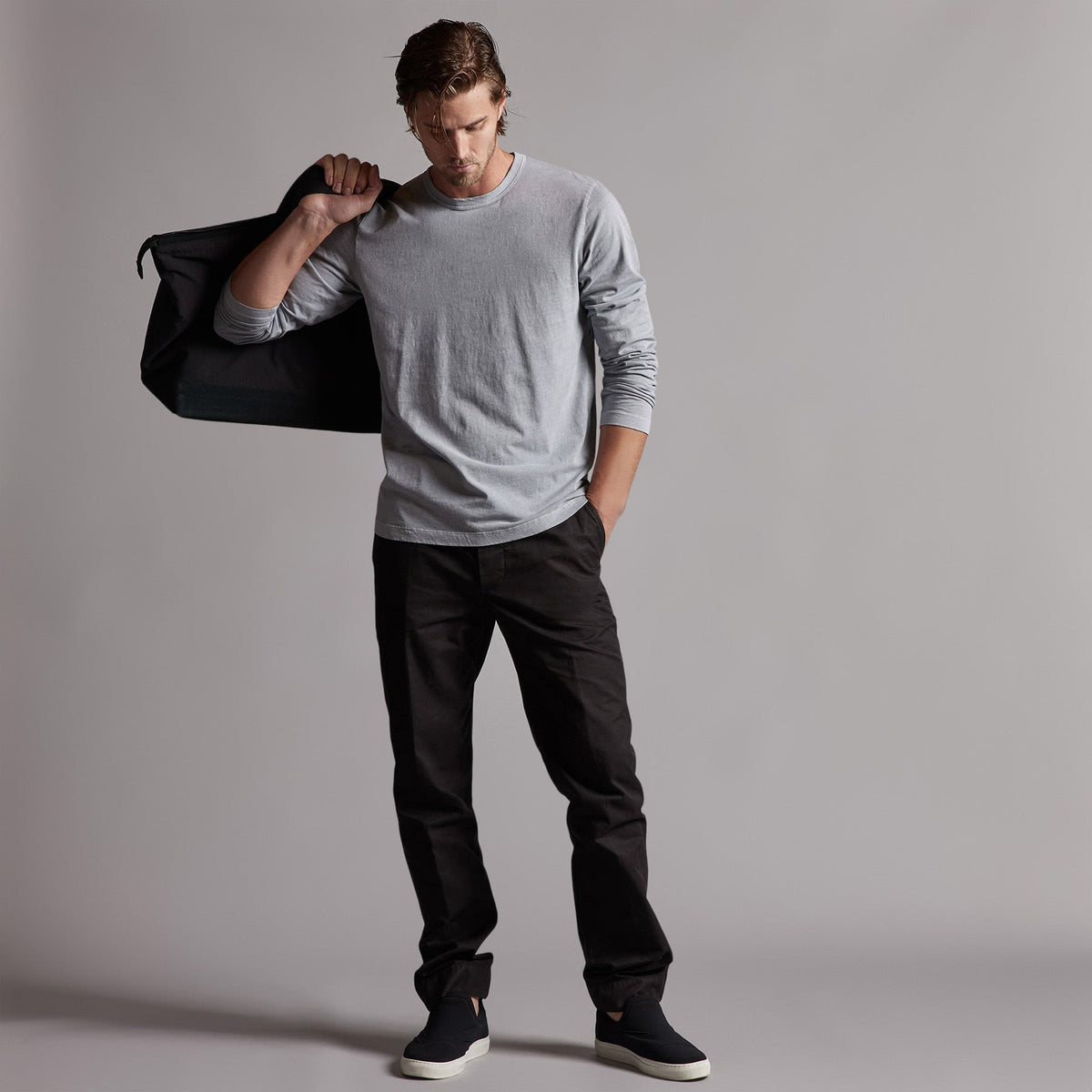 Long Sleeve Crew Neck in Breeze Pigment | James Perse Los Angeles