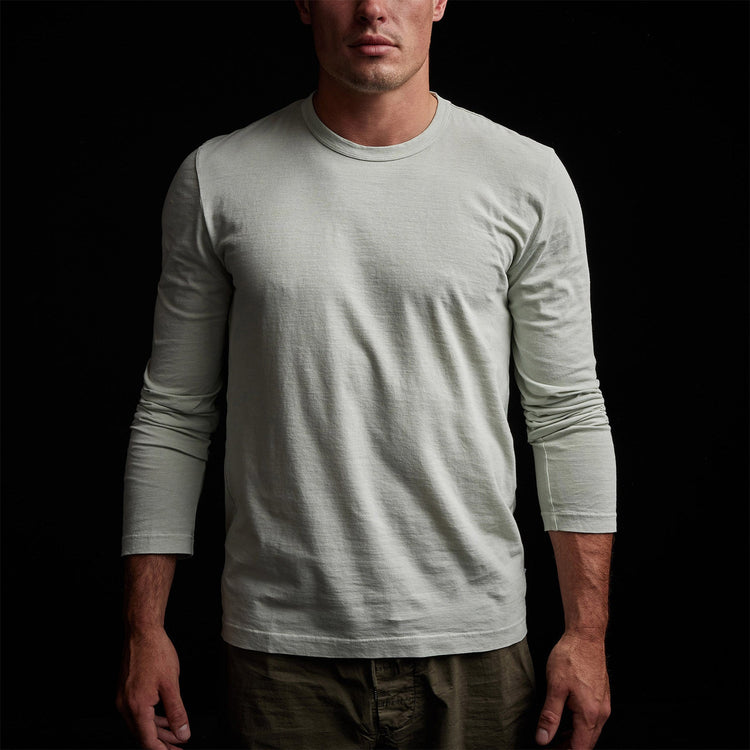 Long Sleeve Crew Neck in Celery Pigment | James Perse Los Angeles