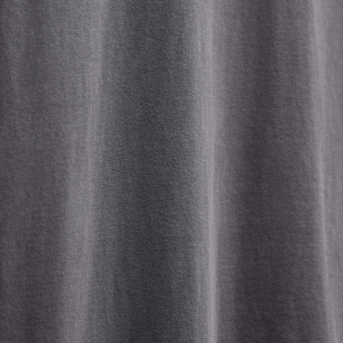 Long Sleeve Crew Neck in Cavalry Pigment | James Perse Los Angeles