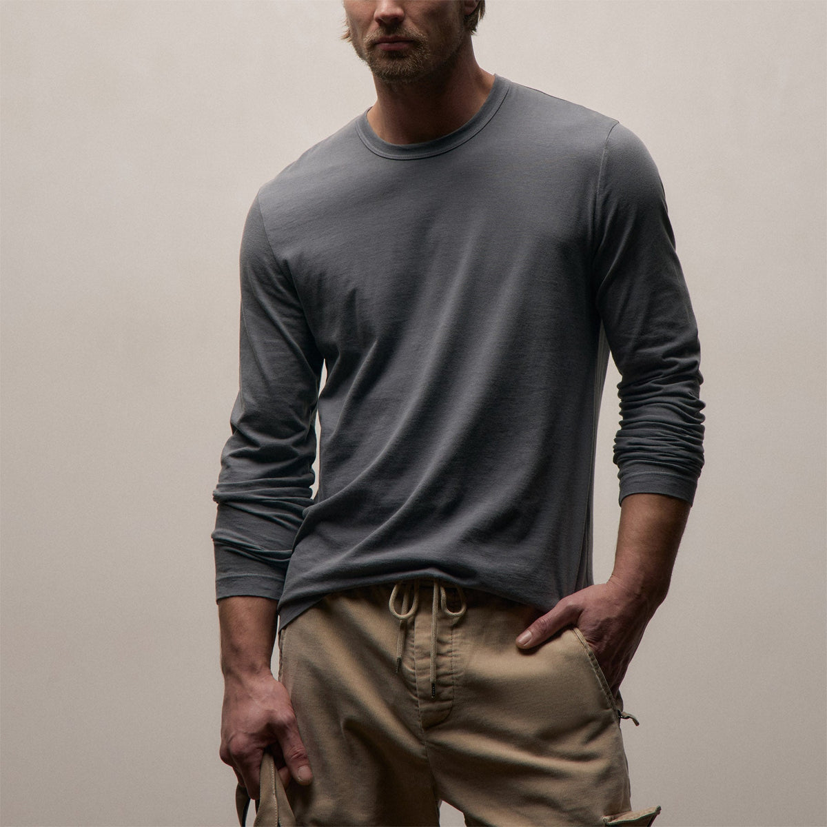 Long Sleeve Crew Neck in Cavalry Pigment | James Perse Los Angeles