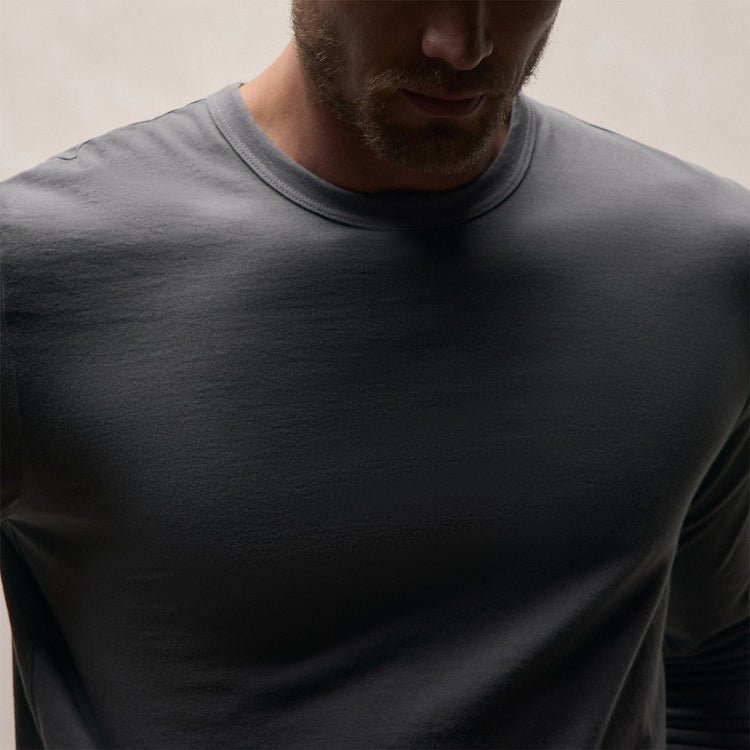 Long Sleeve Crew Neck in Cavalry Pigment | James Perse Los Angeles