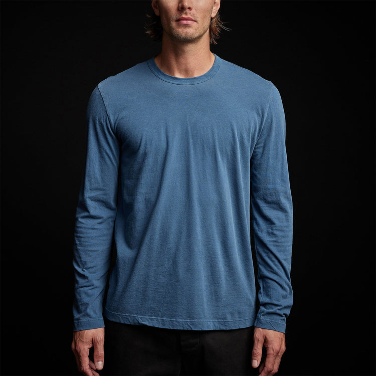 Long Sleeve Crew Neck in Lake Pigment | James Perse Los Angeles