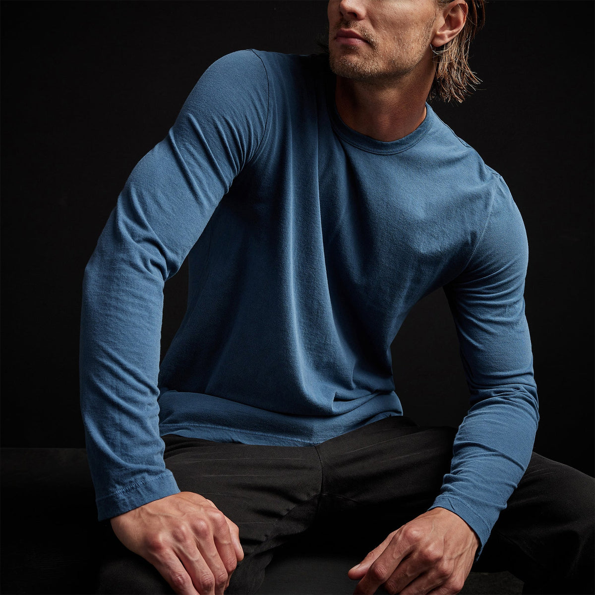 Long Sleeve Crew Neck in Lake Pigment | James Perse Los Angeles