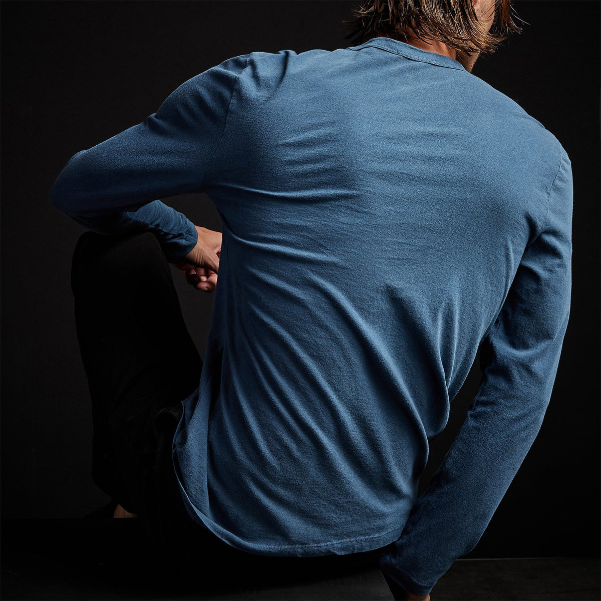 Long Sleeve Crew Neck in Lake Pigment | James Perse Los Angeles
