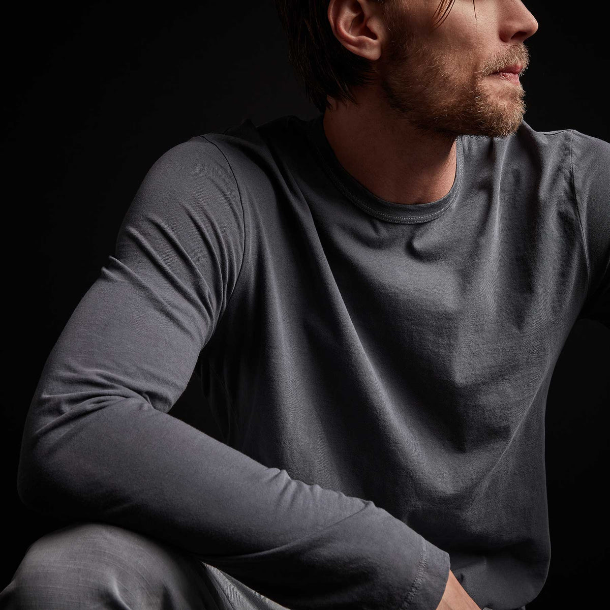 Long Sleeve Crew Neck in North Pigment | James Perse Los Angeles
